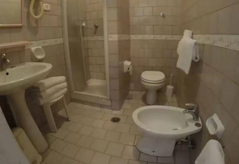 Фото Hotel Borbone di Napoli