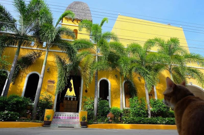 Фото отеля 3