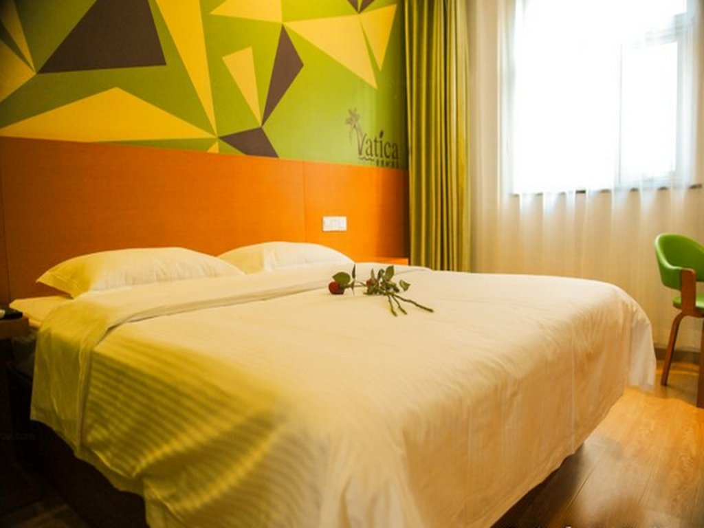 Фото Vatica Beijing Changping District Xiguan Huandao Hotel