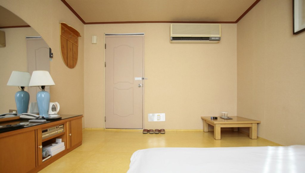 Фото Jeju Palace Hotel