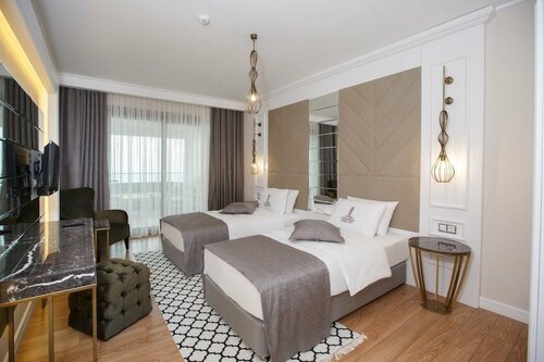 Гостиница Canbakkal Luxury Suites в Ортахисаре