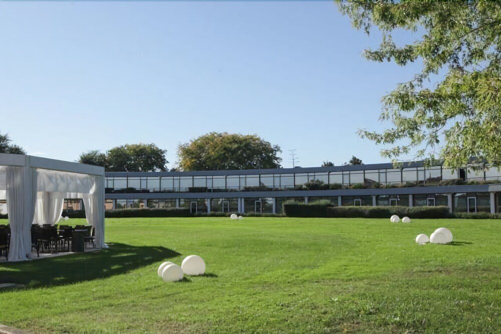 Фото Viest Hotel