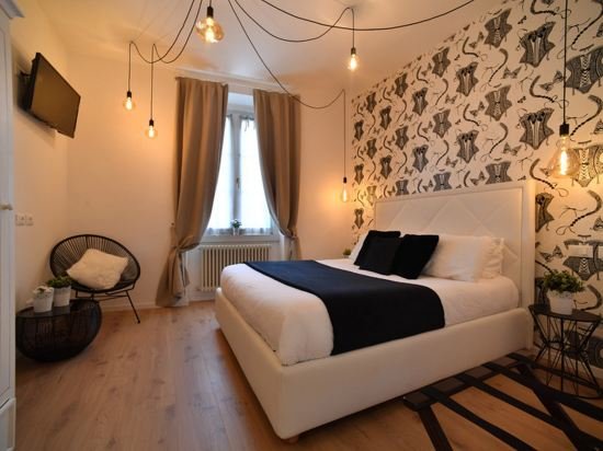 Фото Lainez Rooms & Suites