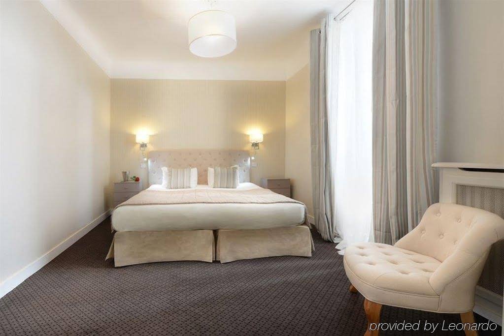 Фото Hotel des Batignolles