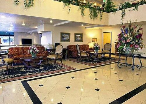 Гостиница Comfort Inn & Suites Irvine Spectrum в Лейк Форест