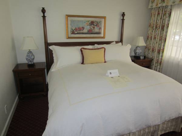 Фото Wayside Inn