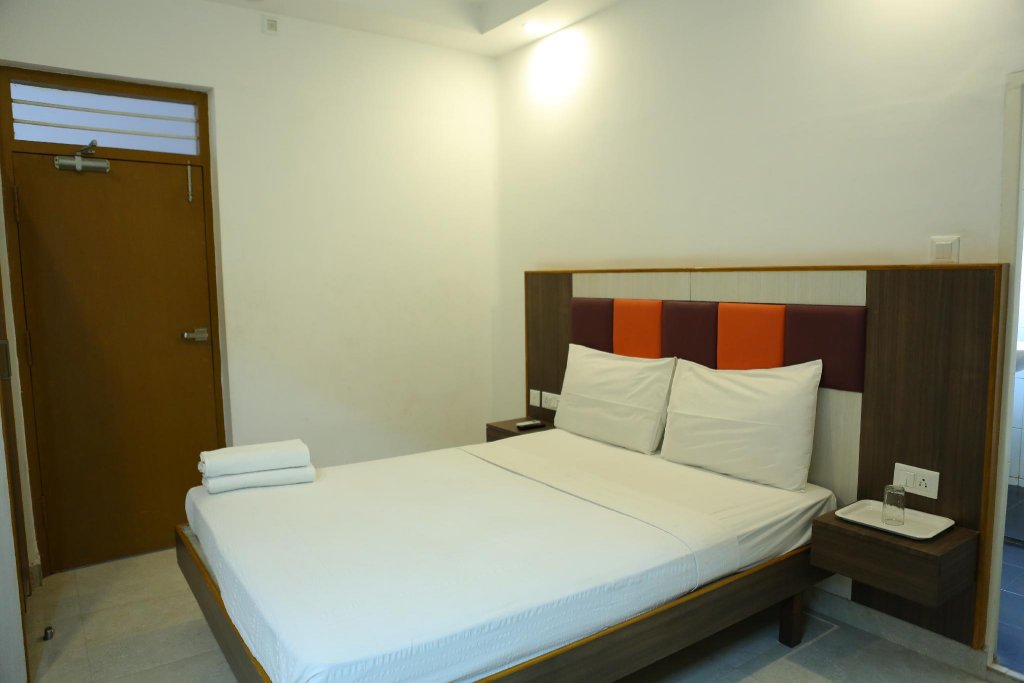 Фото Hotel Mamallaa Heritage