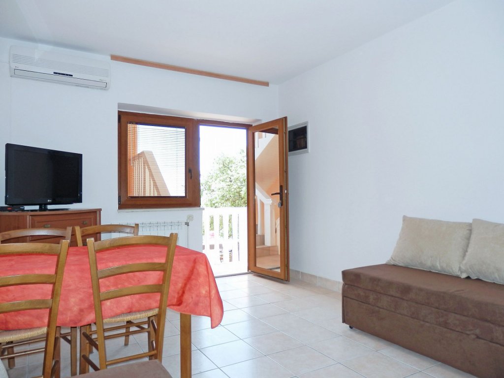 Фото Mark - 10 m From sea - A6