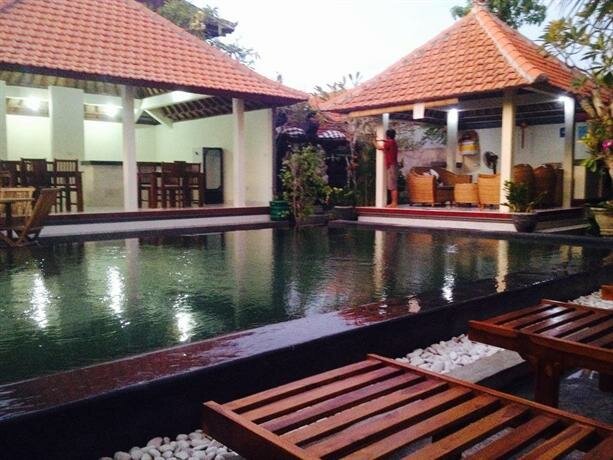 Puri Clinton Bali Homestay