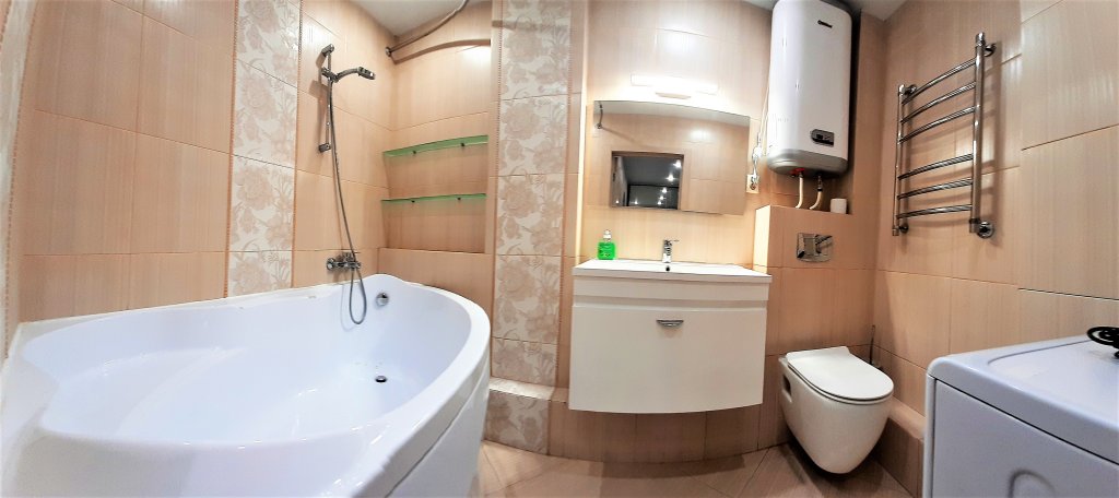 Фото Megapolis на улице Средне-Московская 62а