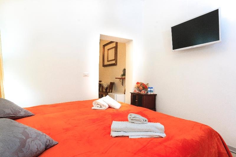Фото Гостевой Дом B&b Ventisei Scalini a Trastevere