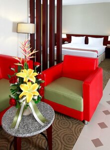 Гостиница Golden Crown Grand Hotel