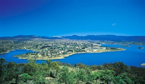 Жильё посуточно Seeblick 2 on Lake Jindabyne