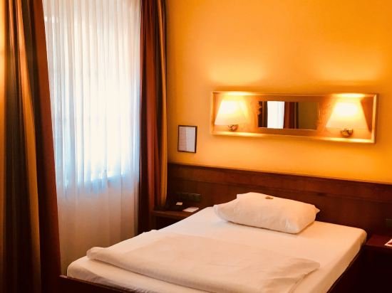 Фото Altstadthotel am Pach