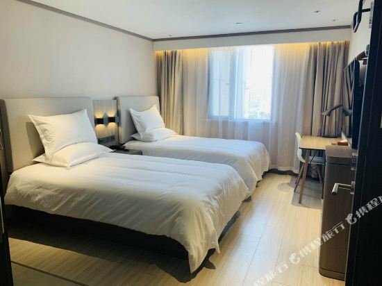 Hotel Hanting Express Shanghai Nanjing East Road Branch, Shanghai, photo