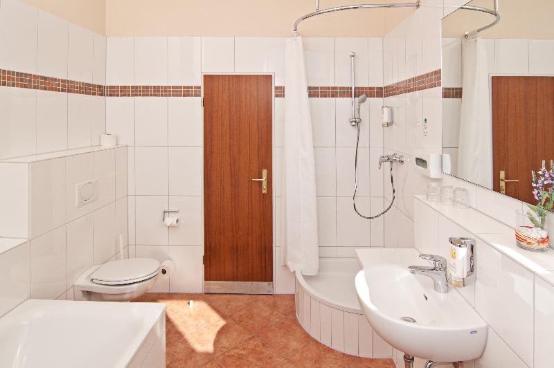 Фото Garner Hotel Hamburg Graf Moltke by Ihg