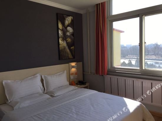 Фото 7 Days Inn Huludao Xin Hua Street Hua Ji Road Branch