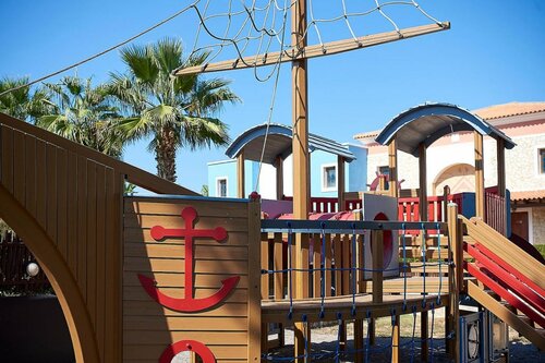 Гостиница Olympian Village Beach Resort