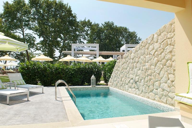 Фото Litohoro Olympus Resort Villas & SPA