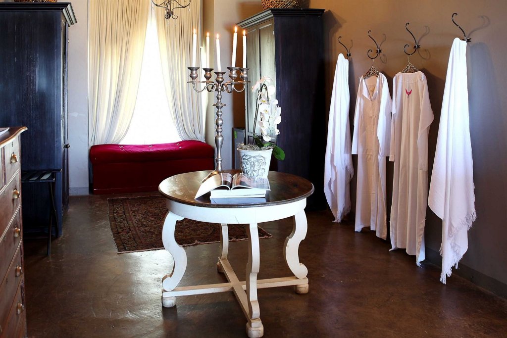 Фото Grand Africa Rooms and Rendezvous