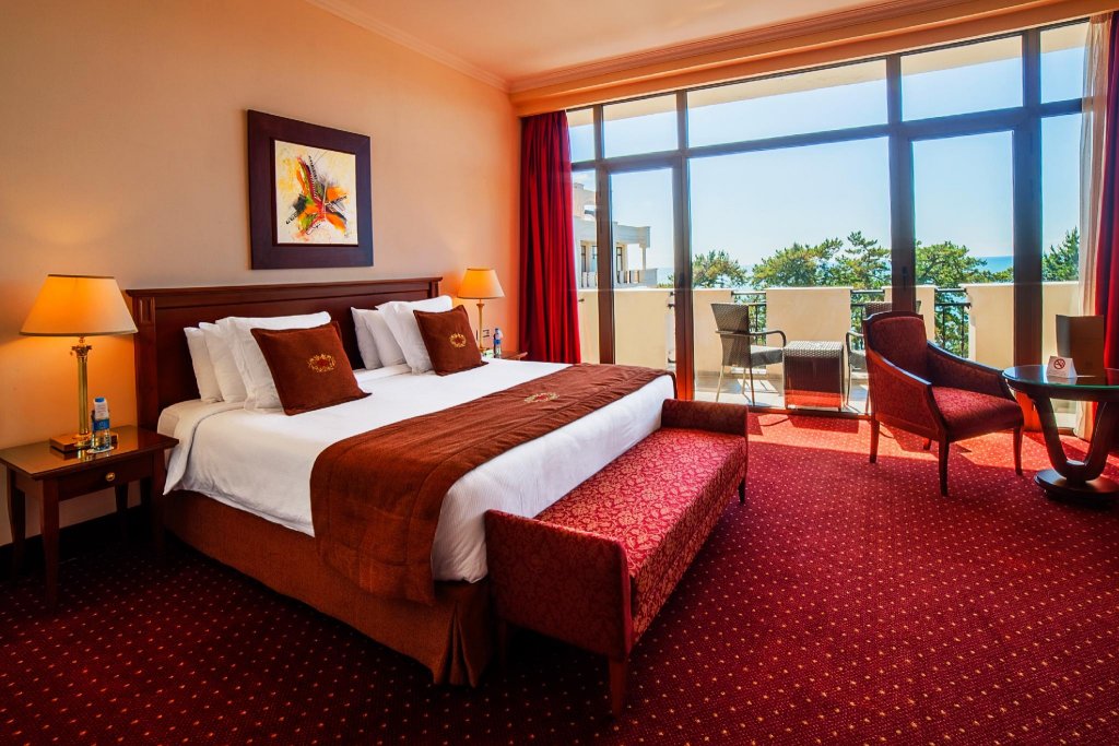 Фото Georgia Palace Hotel & SPA