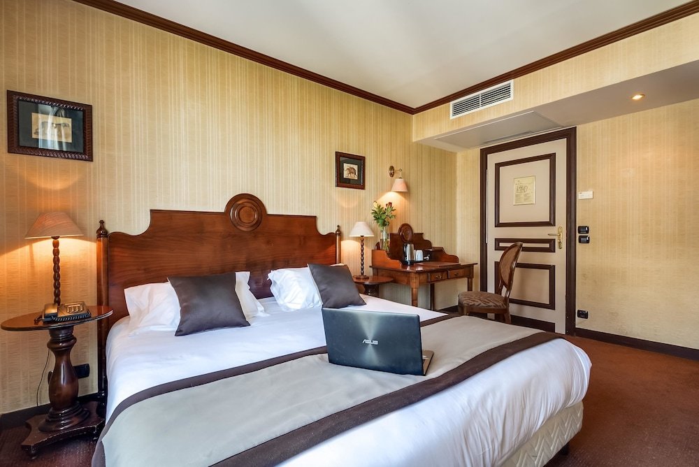 Фото Ambelia Village