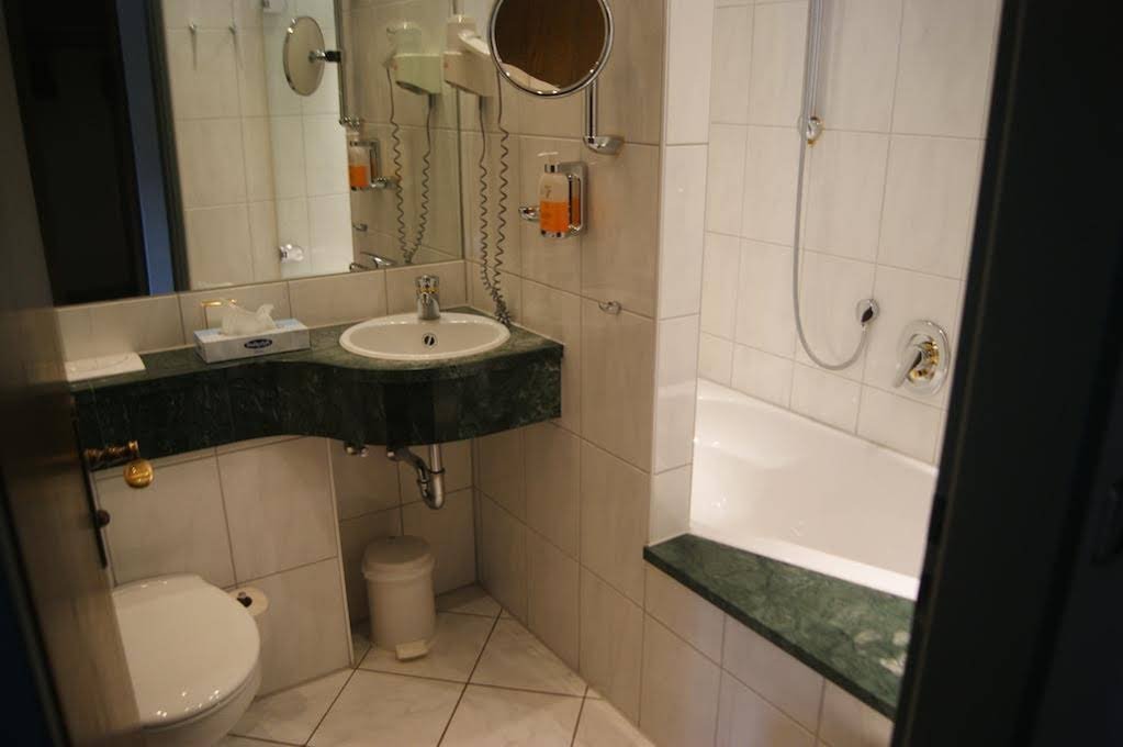 Фото отеля 4