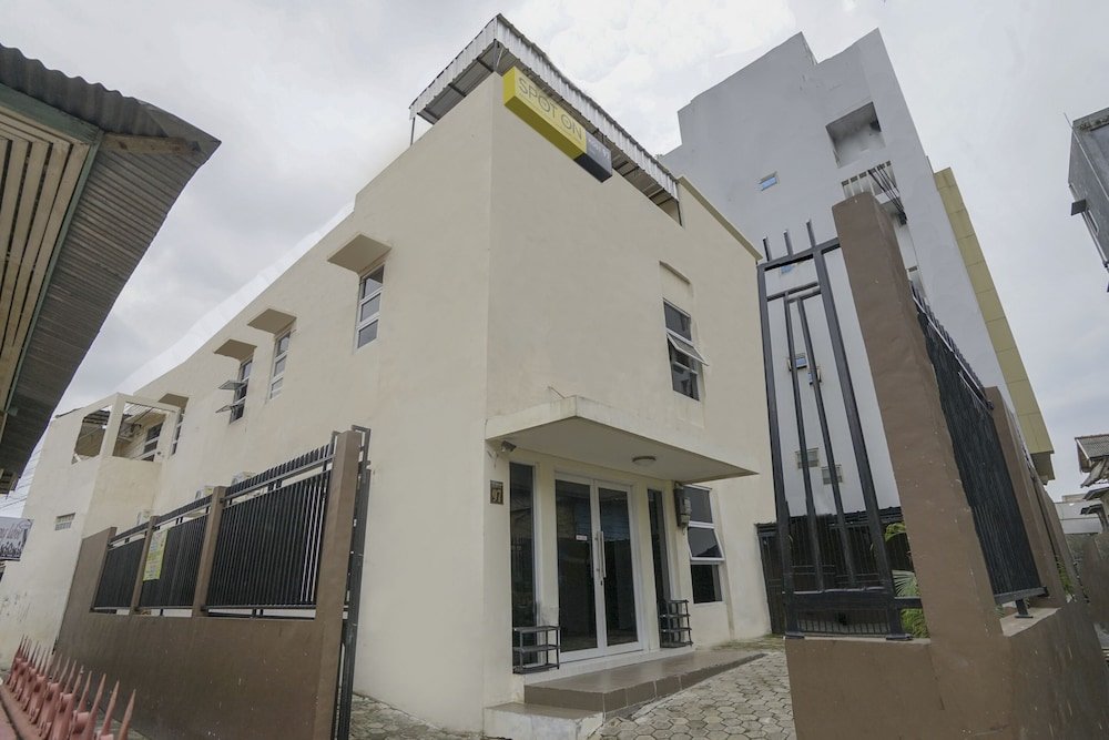 Фото Spot On 2246 Kost 97 Syariah