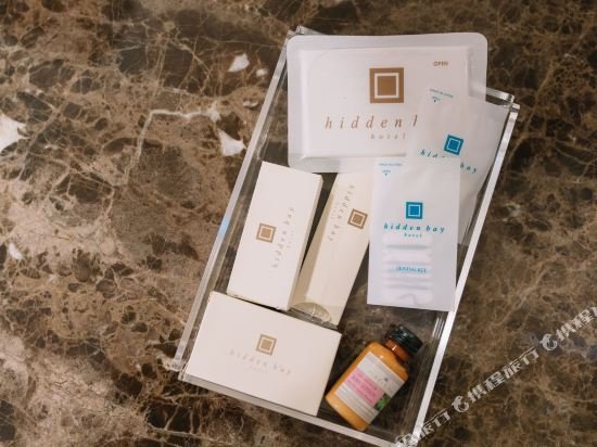 Фото Hidden Bay Hotel