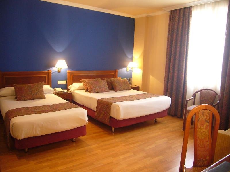 Фото Dauro Hotel