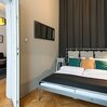 Wawelove spacious 3 bedroom apt 1 min to Main Sq