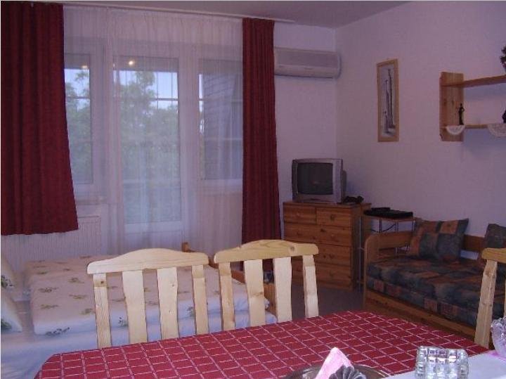 Фото HoldLux Apartments