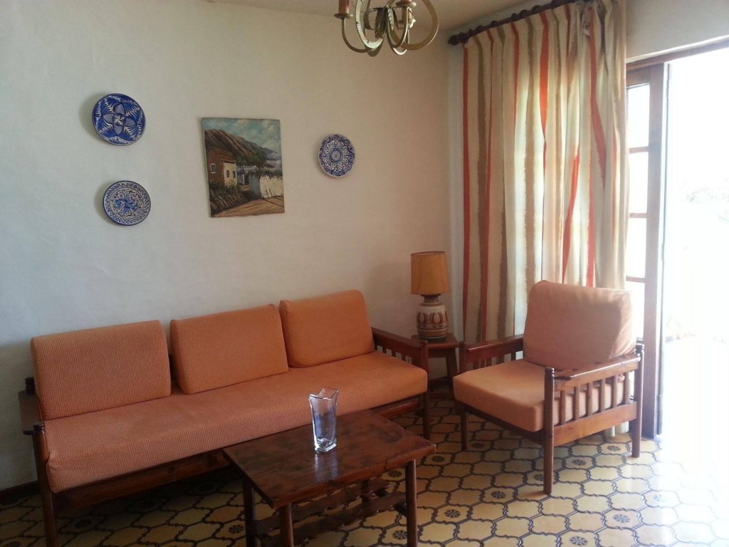 Фото Apartamentos El Chaparral