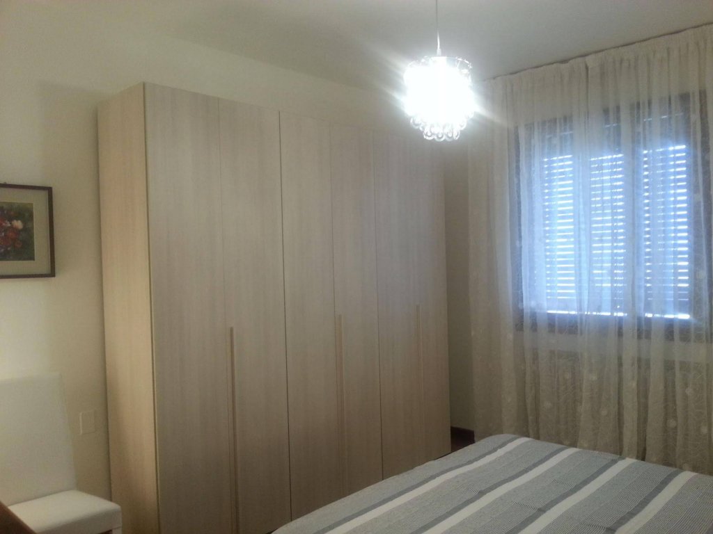 Фото Piazza delle Erbe Stylish Flat