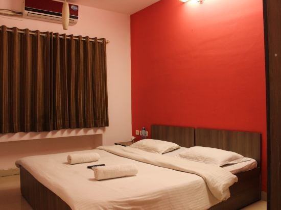 Фото Valencia Hospitality Service Apartments