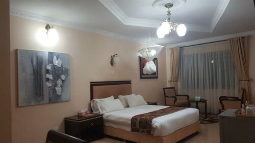 Гостиница Cross Roads Lodge Lusaka в Лусаке