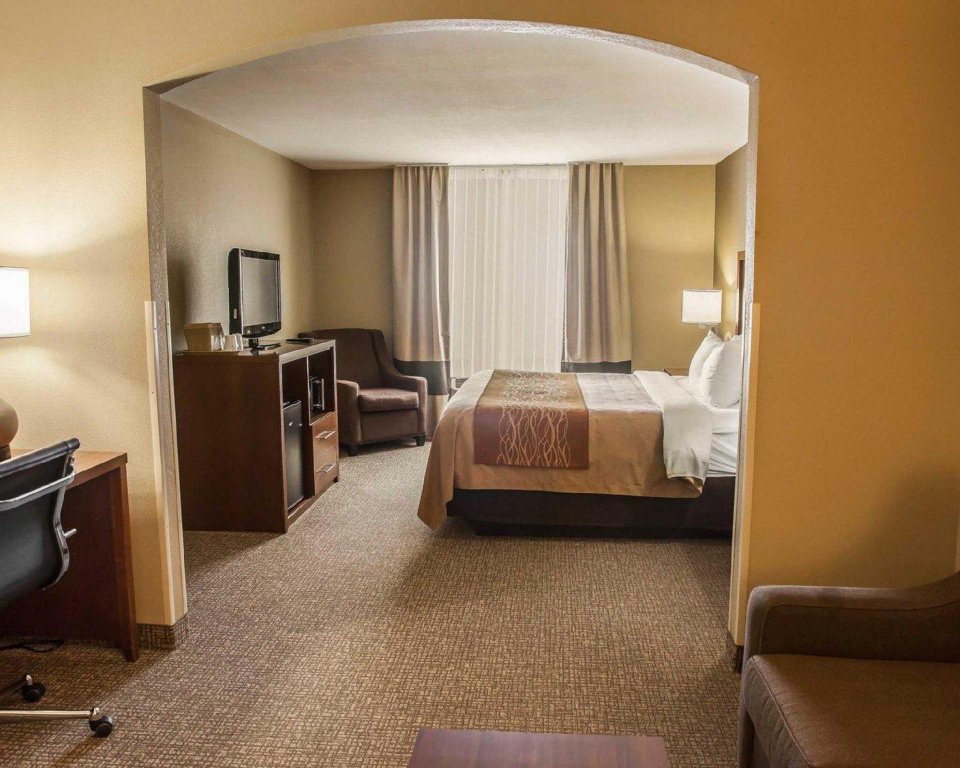 Фото Quality Inn & Suites Georgetown - Seaford