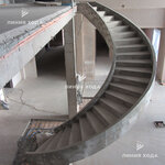 Liniya Hoda (Piskaryovskiy Avenue, 25), escaleras y barandillas de escaleras