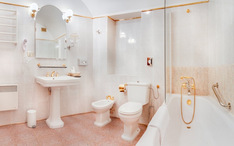 Фото The King Charles