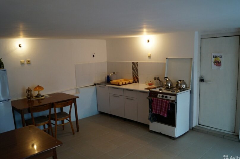 Фото Адриана