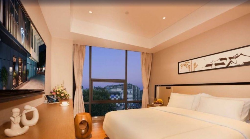 Фото The Hotel V Confucius Temple