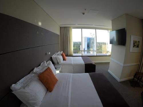 Фото Paseo La Galería Hotel & Suites