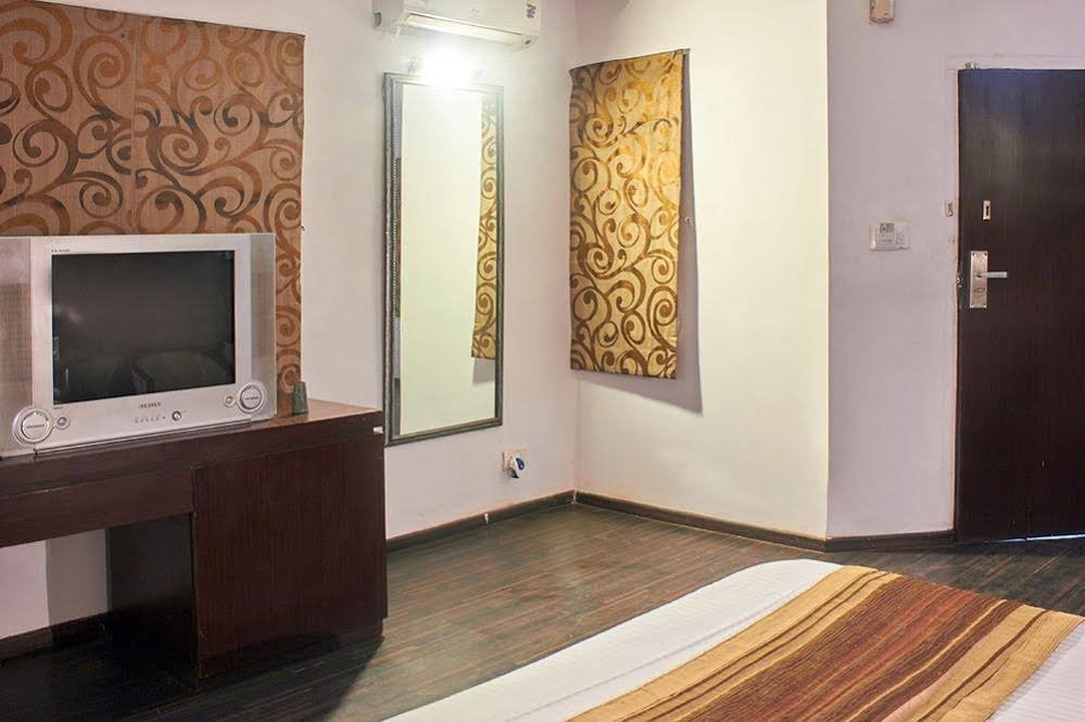 Фото Holiday Village