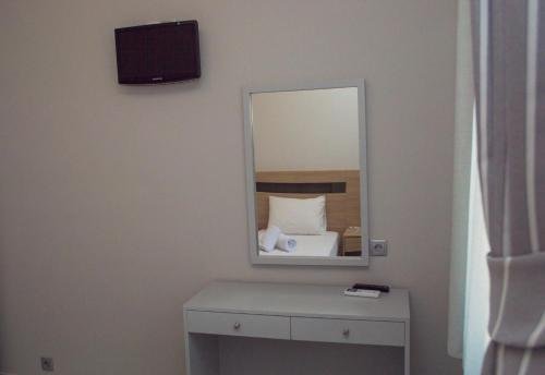 Фото Cosmos Apartments