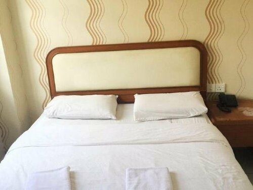 Гостиница Angsa Hotel в Серембане
