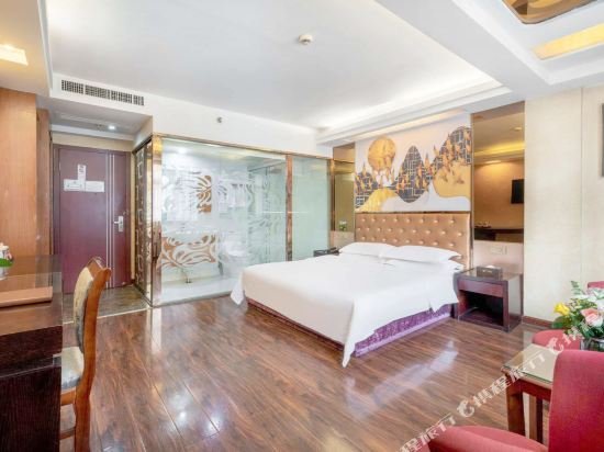 Фото Yiwu Yuejia Hotel