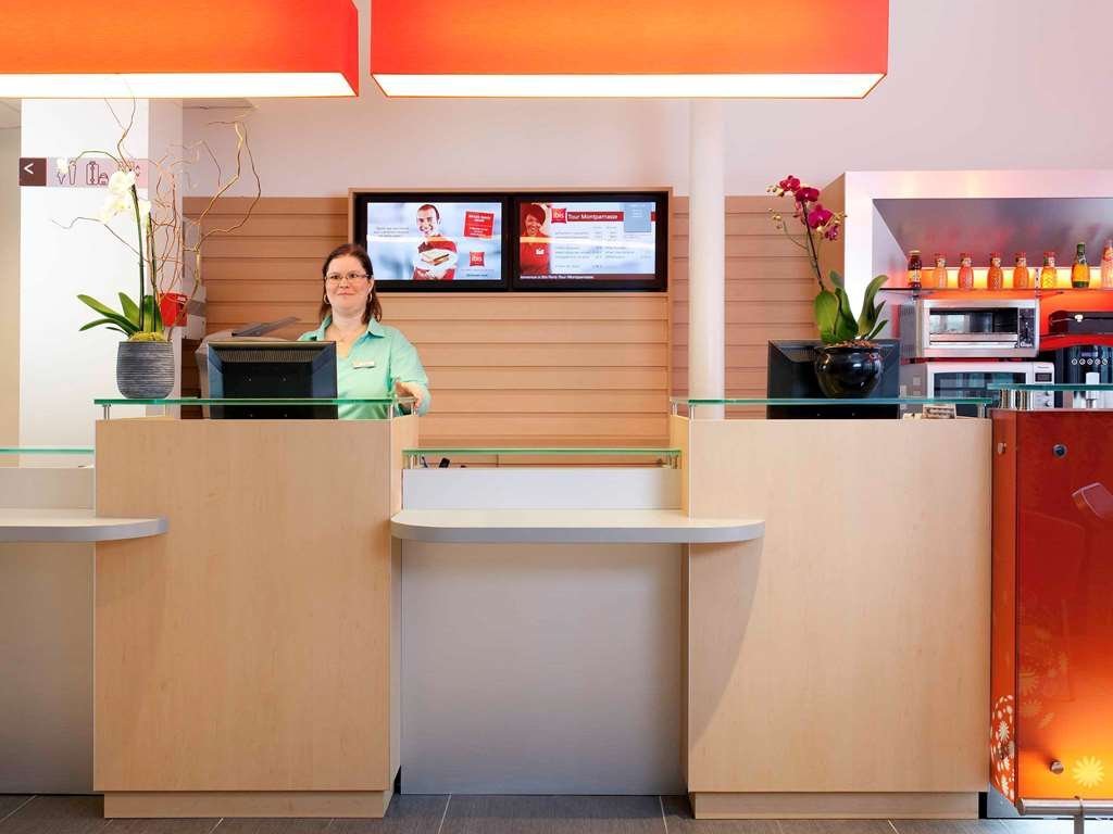 Фото ibis Paris Tour Montparnasse 15th