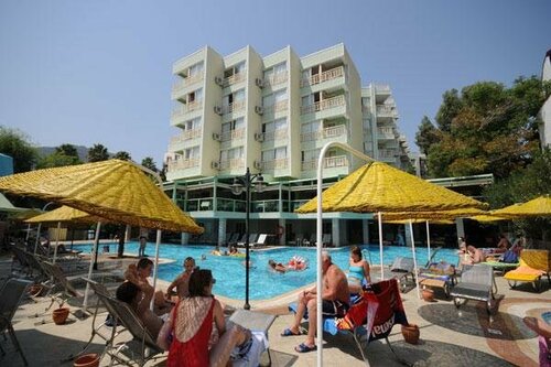 Гостиница Flamingo Beach Hotel в Мармарисе