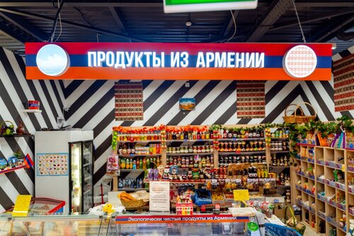 Өте жас қыздардың жалаңаш суреттері