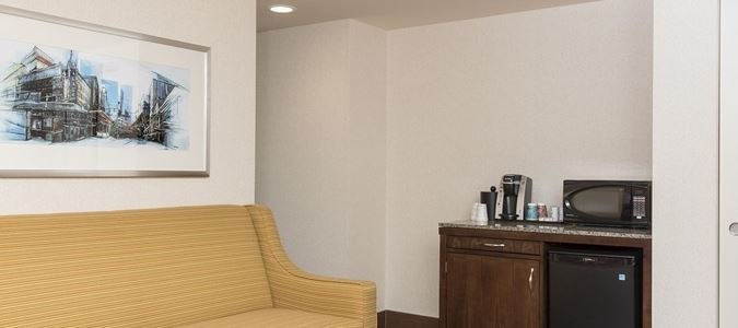 Фото Hilton Garden Inn Louisville Downtown